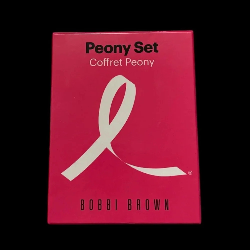 Brand new  Bobbi Brown limited edition peony set
